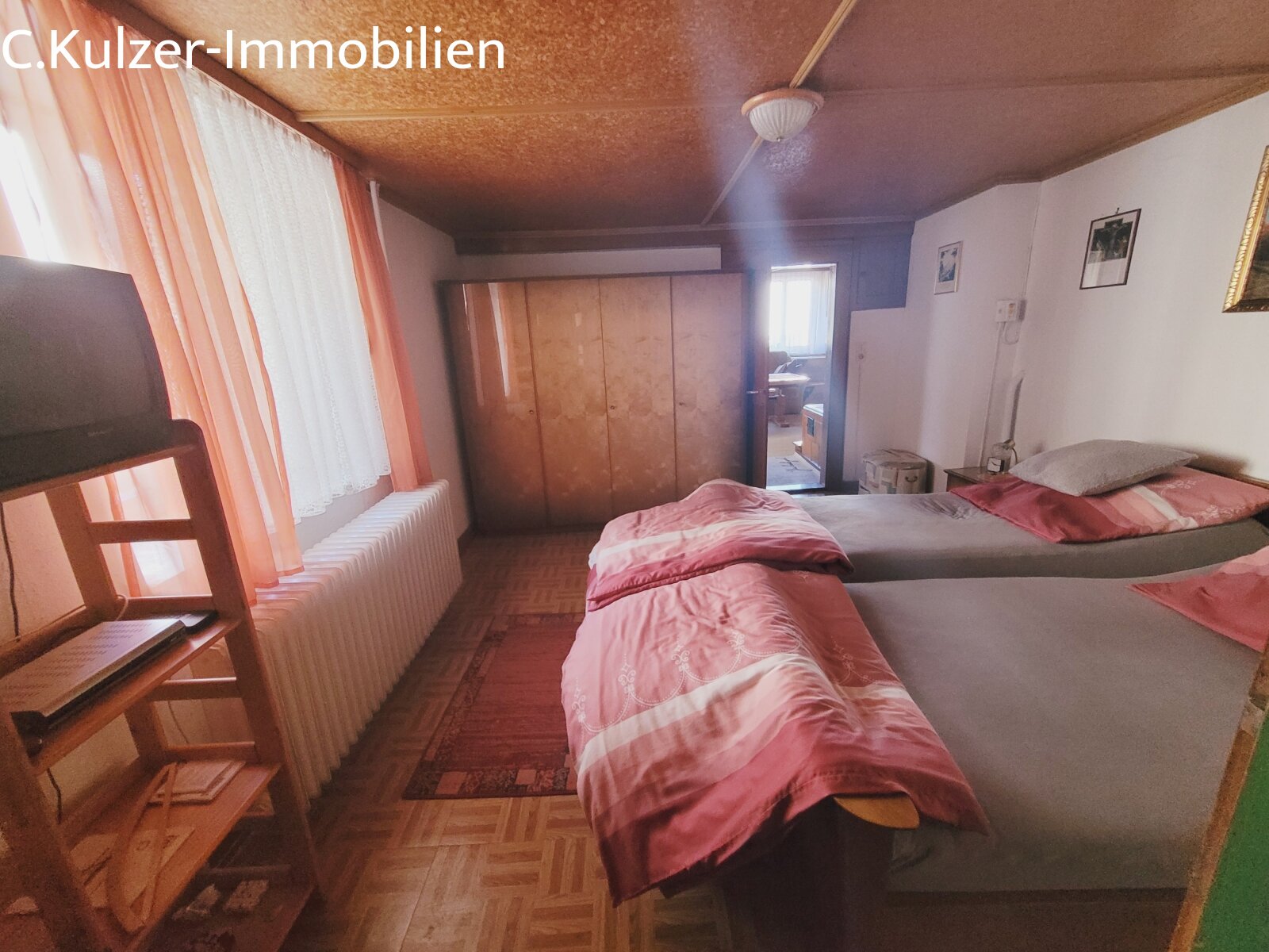 Schlafzimmer EG